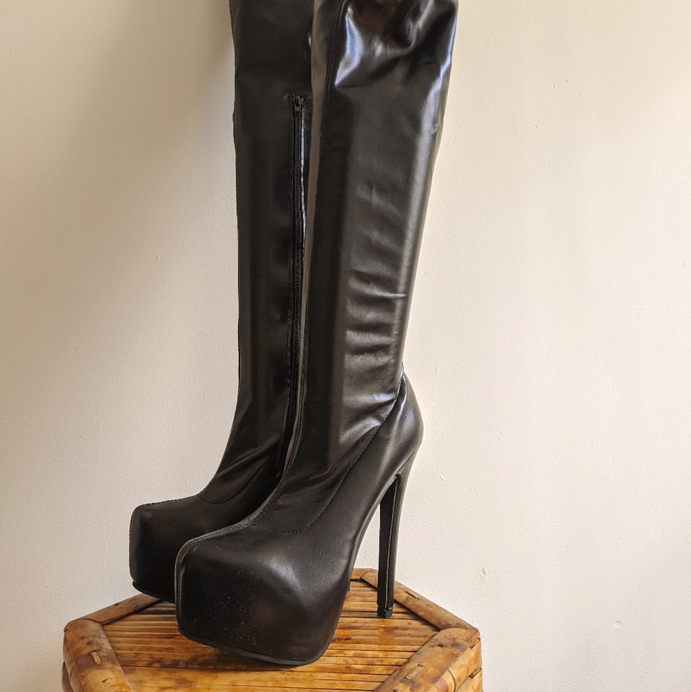 Costume thigh high black heels